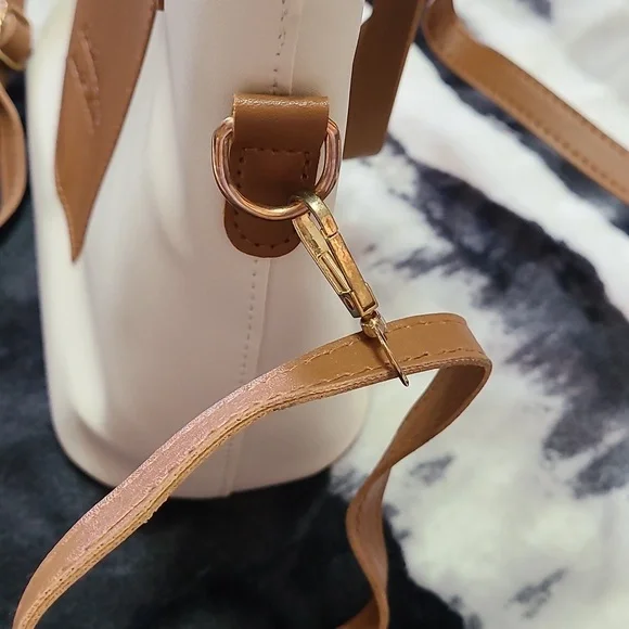 Hand bag - Picture 7 of 9